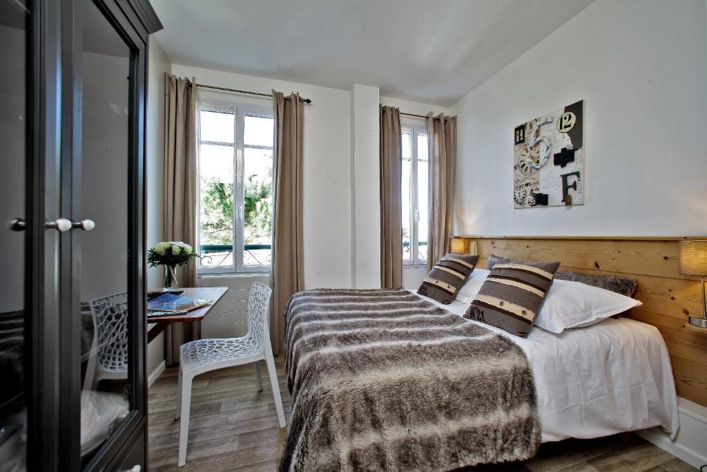 Logis Hotel La Chaize Noirmoutier-en-l'Ile Rum bild